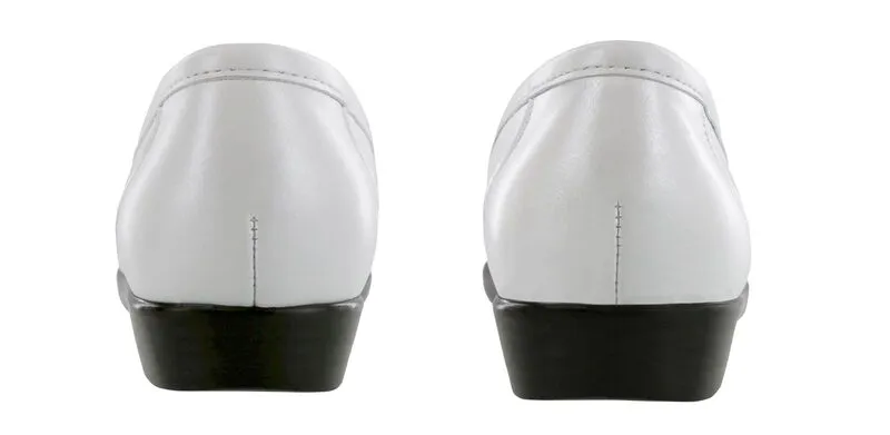 Metro - Pearl White